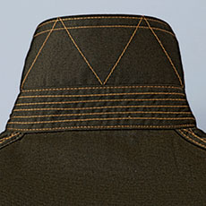 襟裏に飾りステッチ