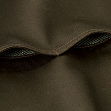 背中部分ベンチレーション(メッシュ)