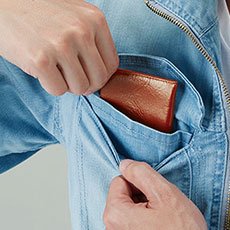 右胸二重ポケット