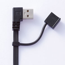 USBコネクタは防水キャップ付きで手洗いなら水洗いが可能!