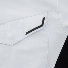 反射プリント入りフラップ