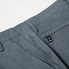 ストレッチ素材でラクラクフィット