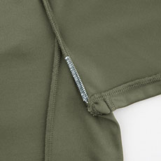 脇裏に消臭テープ付き