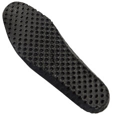 インソールには、クッション性に優れた、EVA素材の穴アキタイプを採用。