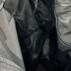 メッシュポケット