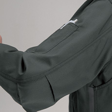 袖ペンポケット(左)