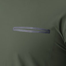 左胸シームレスポケット