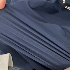 ストレッチ素材