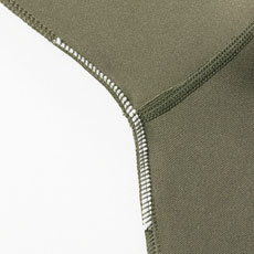 脇部分に消臭テープ