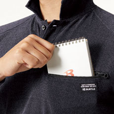 ファスナーポケット(左・深さ20cm)