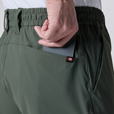 バックポケット