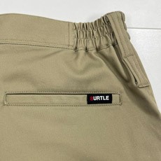 バックポケット(右)、ツインループ(右脇)