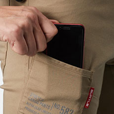 スマートフォン収納ポケット