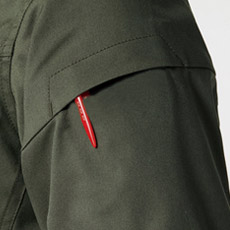 袖ペンポケット(左)