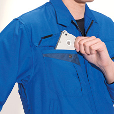 胸ペンさし（左）