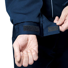 カフスアジャスター