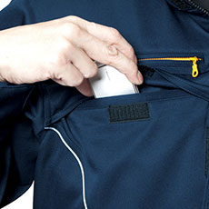 携帯電話収納ポケット