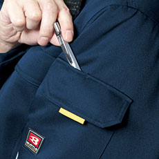 袖ペンさし(左)