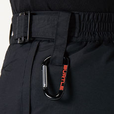 ベルトループ付き(左・ツインループ)