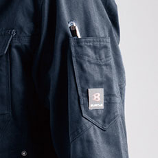 袖ダブルペンポケット(左)