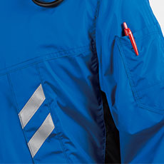 左袖ペンポケット、胸部分リフレクター