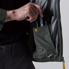 内バッテリーポケット