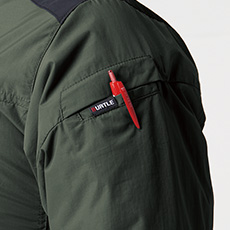 袖ペンポケット