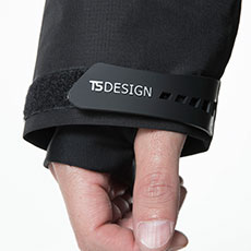 TS DESIGNオリジナル袖口アジャスターと、インナーカフ仕様