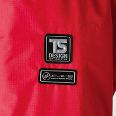 左袖ブランドネーム