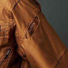 マルチスリーブポケット