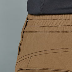 カラビナループ付き