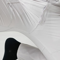 タテ・ヨコ全方位に伸びるストレッチ性