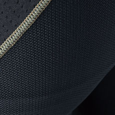 腰まわり部分メッシュで通気性抜群