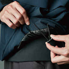 裾はアジャスター仕様で調節簡単