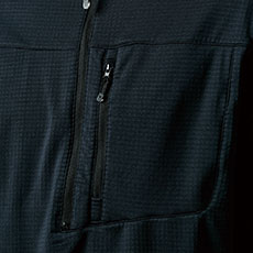 左胸ファスナーポケット