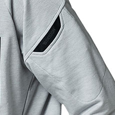 左袖マルチスリーブポケット仕様