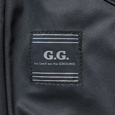 反射ロゴネーム