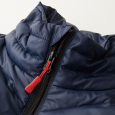 ヘルメット着用対応フード