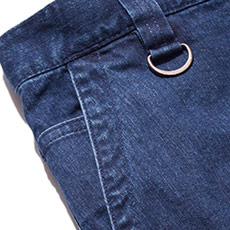 右脇コインポケット