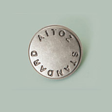 腕が動かしやすい肘タック