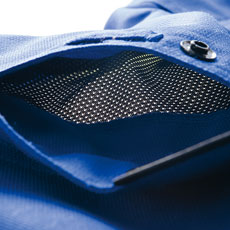 ポケット内メッシュ