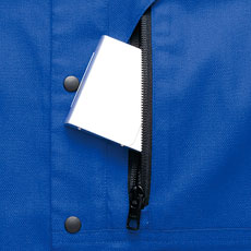 タテ型左胸ファスナーポケット