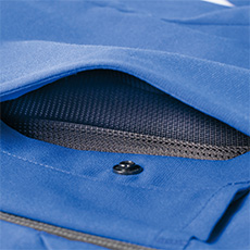 ポケット内側メッシュ