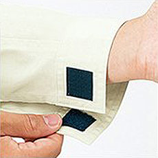 マジックテープ止め