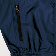 両脇ファスナーポケット