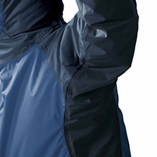 アクションカット