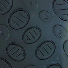 喜多 ハイパーV　セーフティスニーカー　b9-1300 丸瓦等に対応したくぼみとゴム底