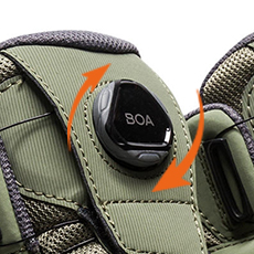 アシックス安全シューズ cp214BOA 素早く細やかなフィット調整ができるBOAフィットシステム