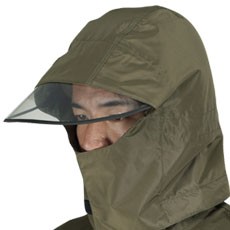 着脱可能で視界が良好に保てるバイザートップ
