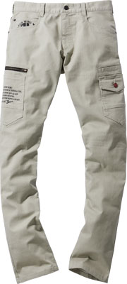 ライトベージュ(024)